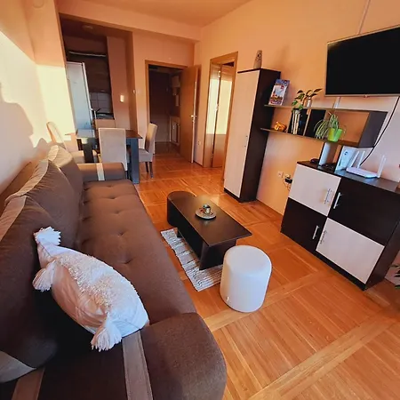 Sm 2 Apartman * Subotica